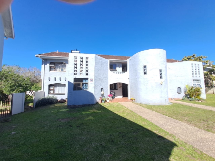3 Bedroom Property for Sale in Beacon Bay Eastern Cape